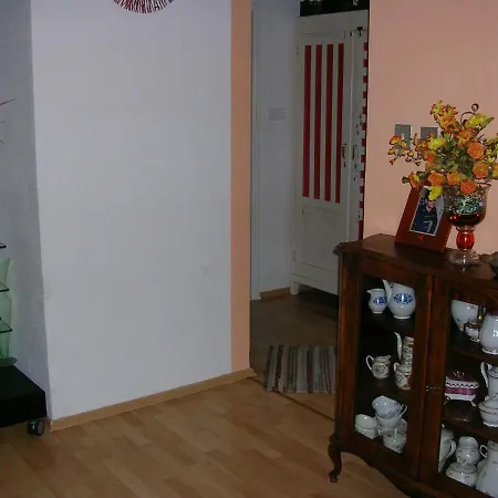 Lavanda Apartment Sutivan
